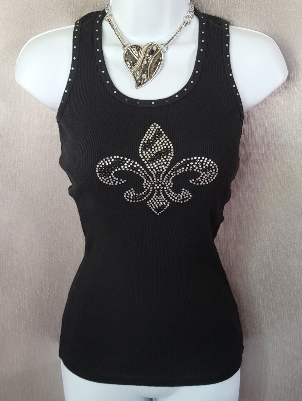 Black Embellished Fleur de Lis Tank Top - Women